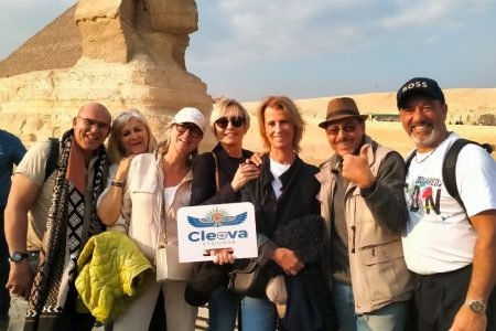 Giza Highlights Tour: Pyramids, Sphinx, Grand Egyptian Museum & Khan El Khalili