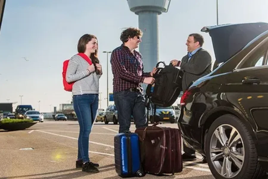 Transfer From / To Sphinx International Airport