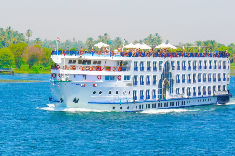 3 Nights / 4 Days Nile Cruise from Aswan to Luxor